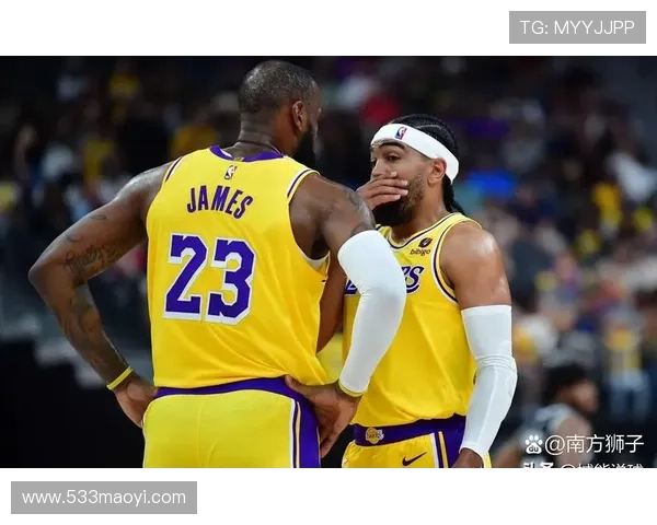 小萨状态低迷对阵湖人上半场仅得2分陷犯规困扰难撑内线